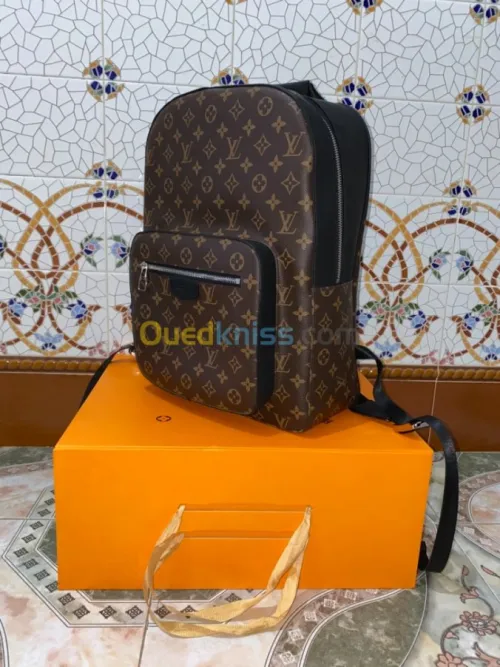Sac à dos LOUIS VUITTON 