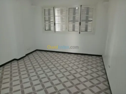 Vente Appartement F4 Alger Ain naadja