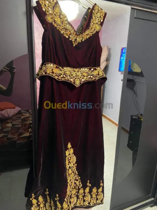 Robe traditionnelle chamsa