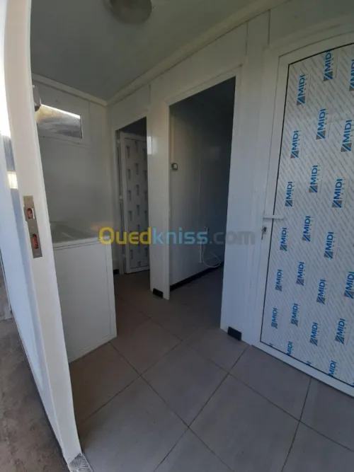 Sanitaire 03 WC (03*03)m en PS