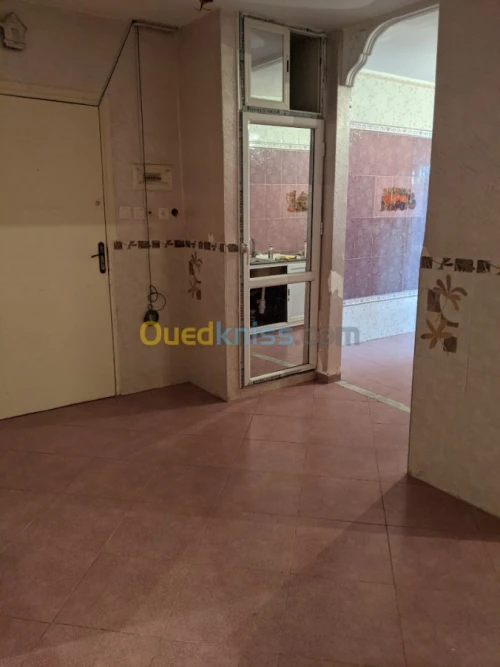 Vente Appartement F3 Alger Ain naadja