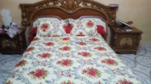 Couette et drap et literie