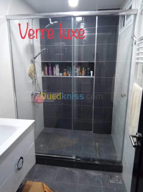 Cabine de douche 