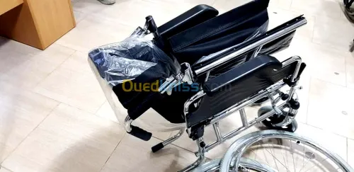 FAUTEUIL ROULANT CHROME ACCOUDOIRS INCLINES