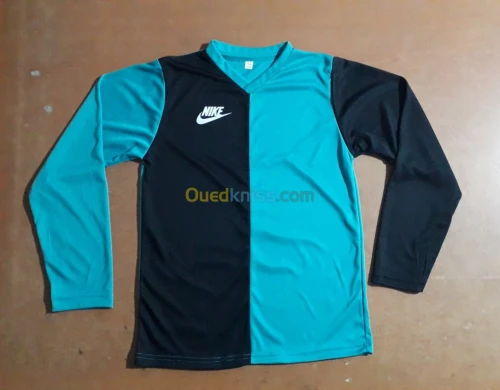 Survetements et tenus de sport