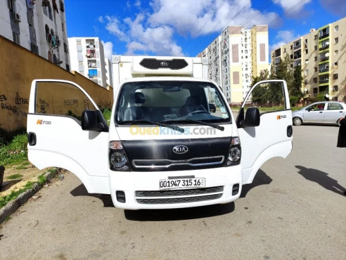 Kia Kia k2700