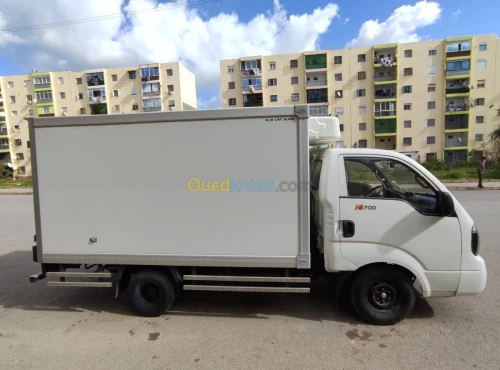 Kia Kia k2700