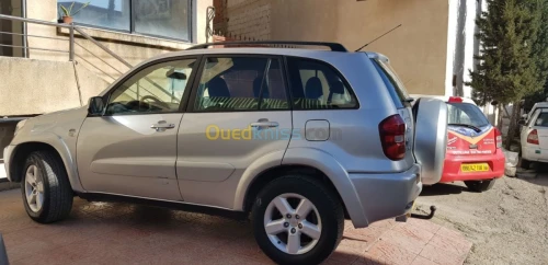 Toyota RAV 4 2004 