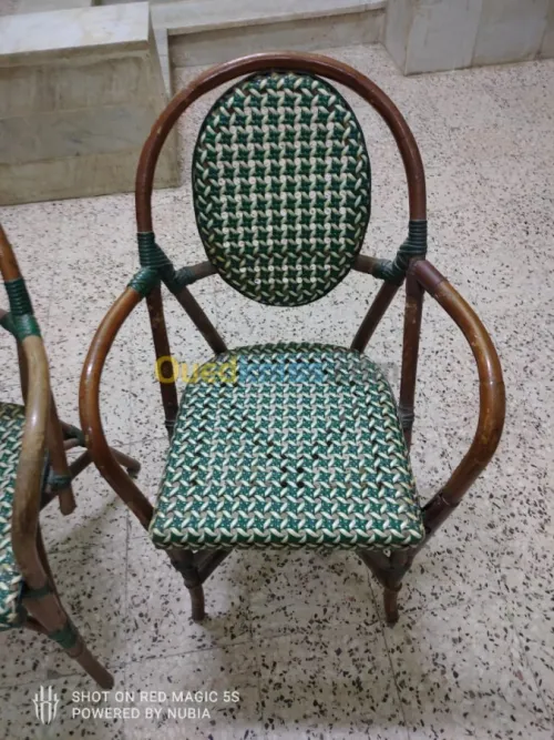 Vente de fauteuils en rotin 
