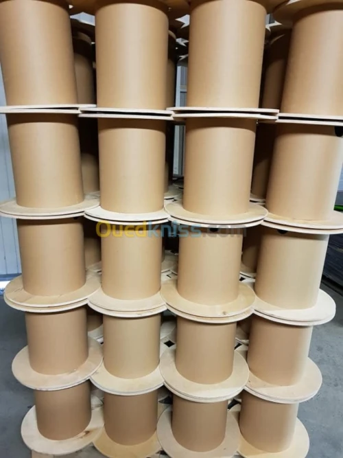 tourets en contreplaqué ou MDF