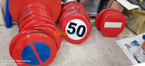 panneaux signalisation Routière