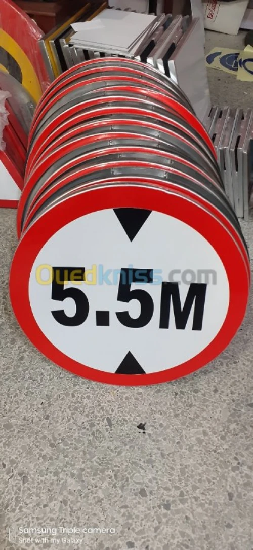 panneaux signalisation Routière