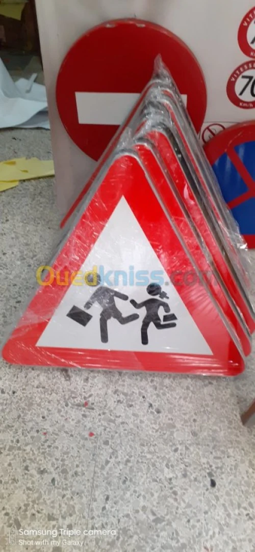 panneaux signalisation Routière