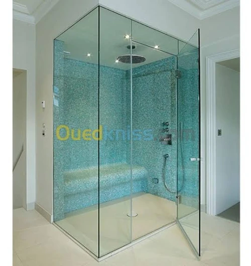 Cabine de douche, Façade en verre trp