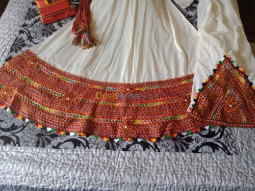 Robe kabyle compléte