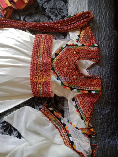 Robe kabyle compléte