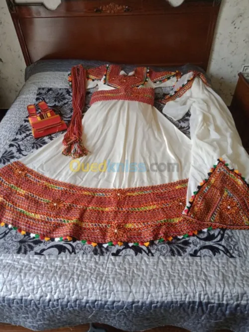 Robe kabyle compléte