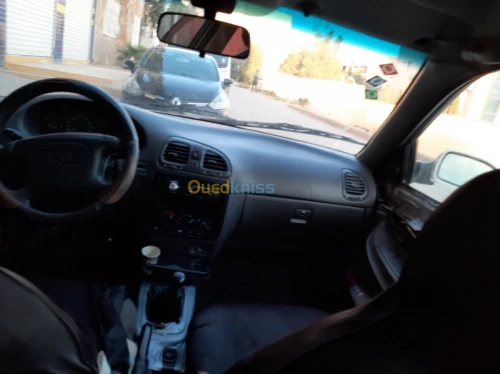 Daewoo Nubira 1999 