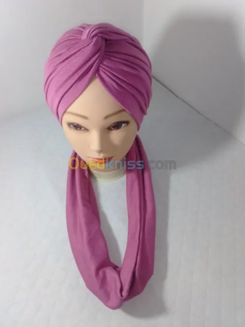 Bonnet avec colle (cach né) 