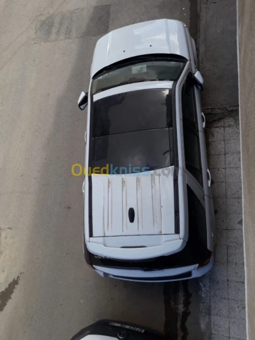 Free lander Land Rover  2012 4x4