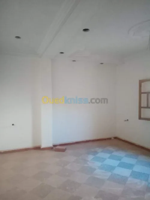 Vente Niveau De Villa F6 Djelfa Hassi bahbah