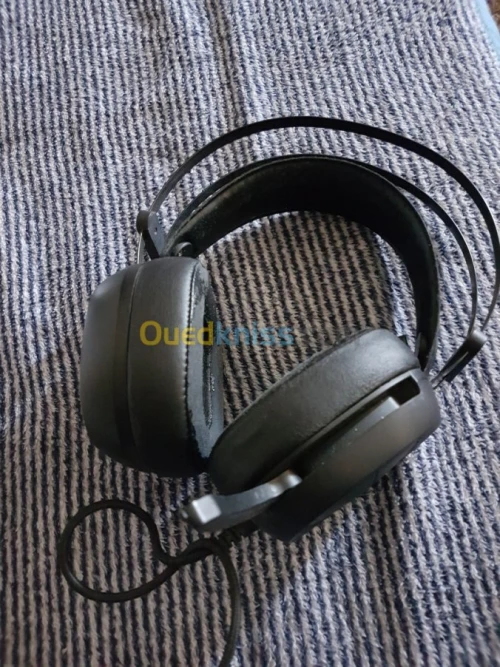 Casque TT-esport 