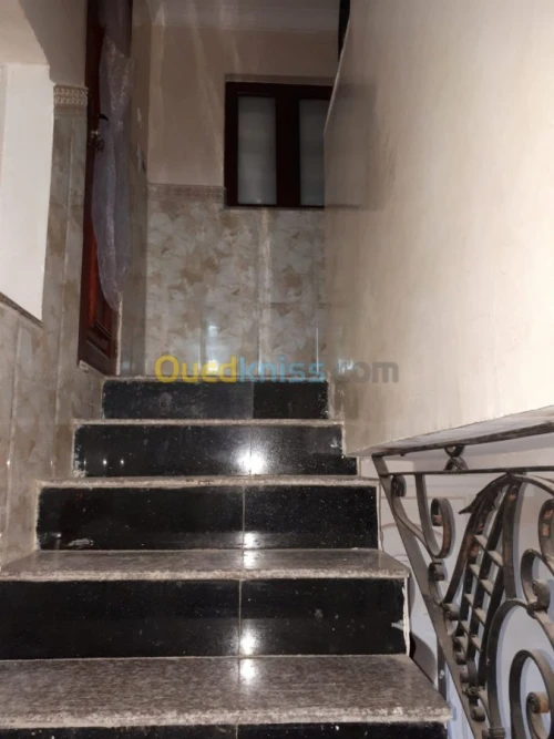 Vente Duplex F6 Oran Marsat el hadjadj