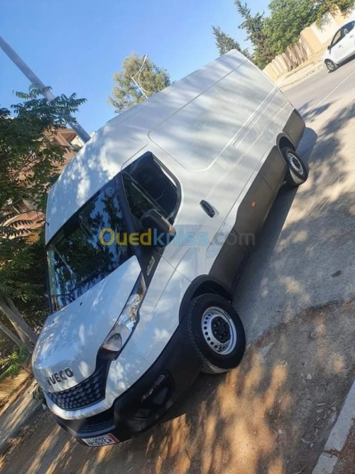 Iveco  Daily hi matic 