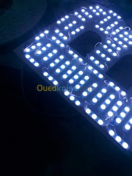 Enseigne lumineuse led.l allucobond