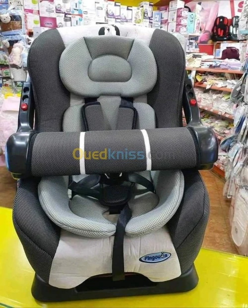 Siège auto pingouin avec bras 