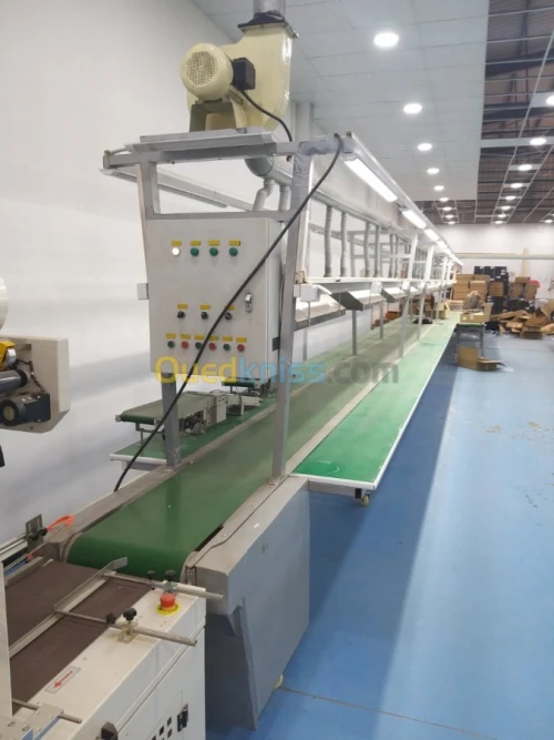 CHAINE DE MONTAGE (LIGNE 22M)