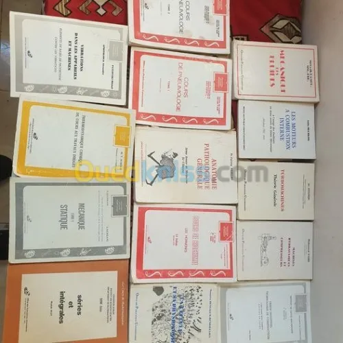  lot de livres