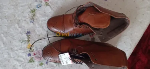 Chaussures classiques et bottes