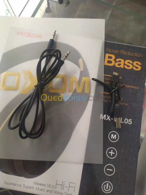 Casque gaming pro bluetoothe neuf