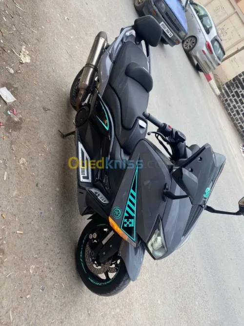 YAMAHA Luxe Max