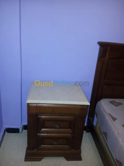 Vends 1 Chambre ā Coucher bois Hêtre