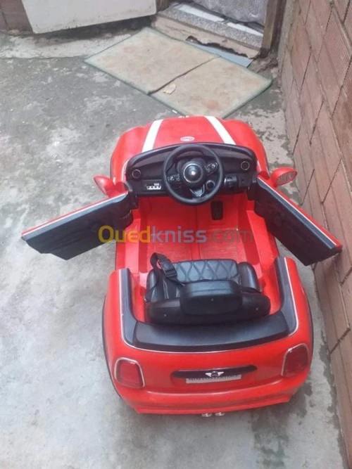 Voiture enfants ( mini Cooper )