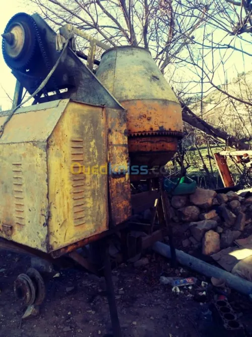 كوماتسي Z50