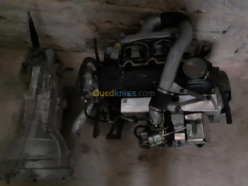 محرك نيسان Qd32