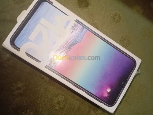 Samsung Galaxy m20