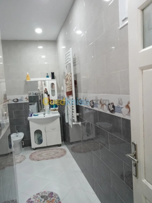 Vente Appartement F4 Alger Ain benian