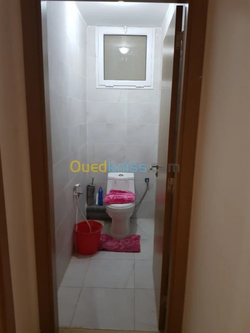 Location Appartement F4 Alger Souidania