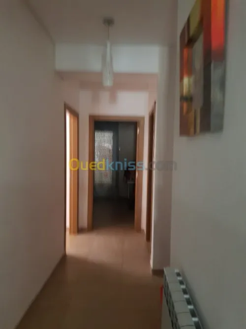 Location Appartement F4 Alger Souidania
