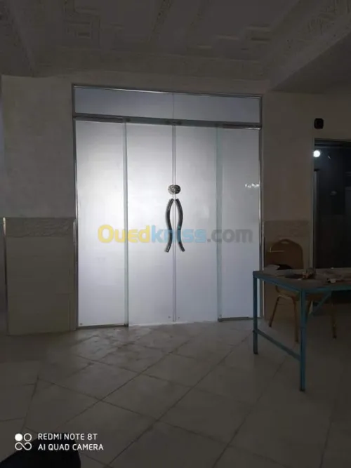 Vitrine trompé sécurité