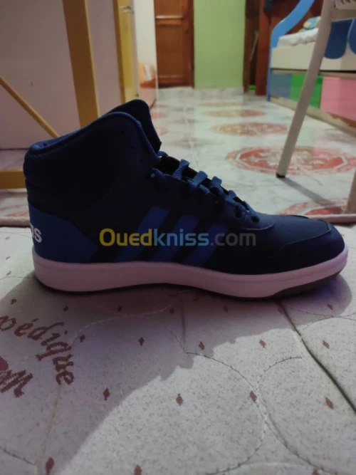 Adidas venu de France jdida jamais uti