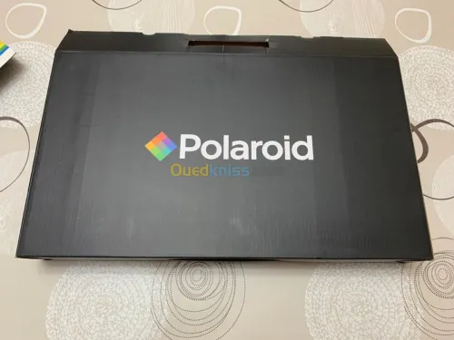 Laptop Polaroid 