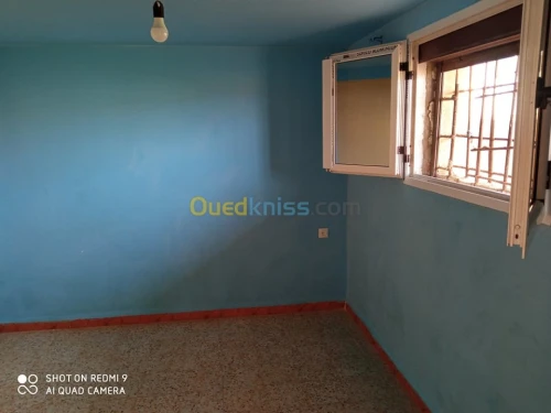 Location Niveau De Villa F1 Chlef Sidi abderrahmane