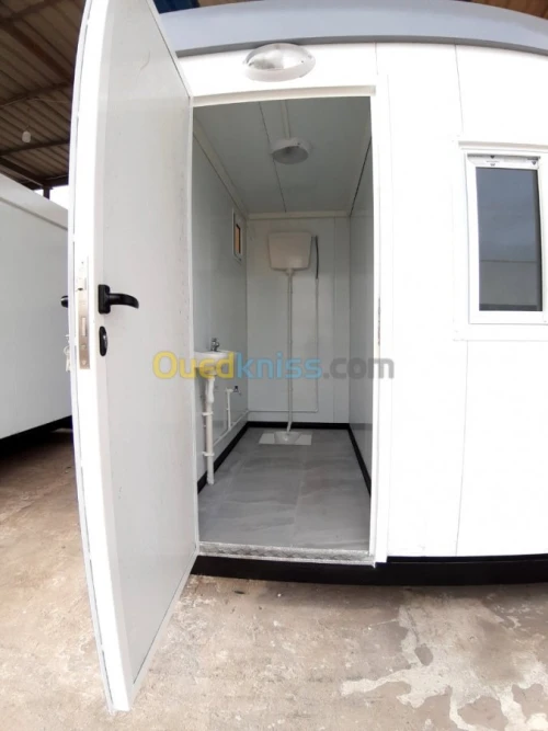 Poste de Garde+Sanitaire (3.5*2.5)m 