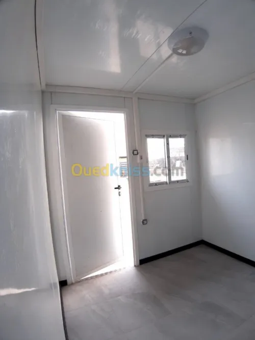 Poste de Garde+Sanitaire (3.5*2.5)m 