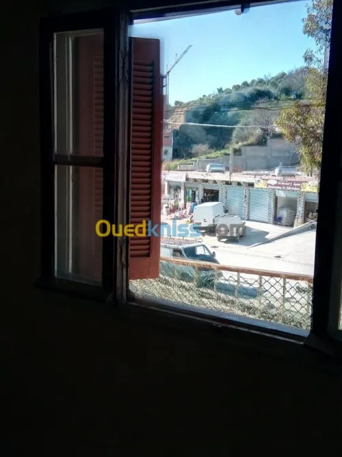 Vente Appartement F4 Bejaia Kherrata